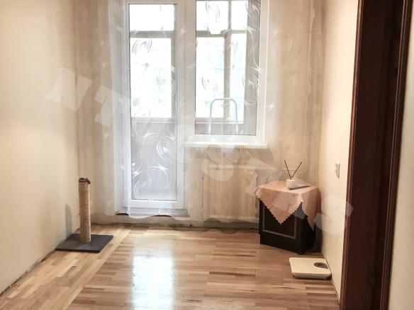 Parduodamas 3 kambarių su holu butas Kuncų g
